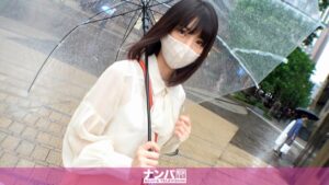 清楚な休日OL、スタジオで大胆に！謝礼で下着披露、敏感マ●コはイキまくり！