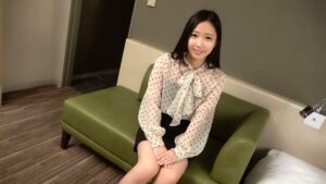 【衝撃】22歳保育士、裏バイトで本気の喘ぎ声！巨根に溺れる姿がエロすぎる