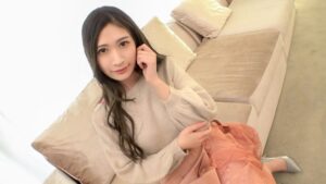 【初撮り】音楽大学の美女がAV体験！細い指と美脚で淫猥な旋律を奏でる