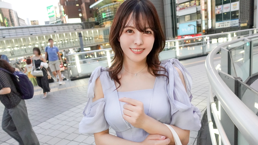 29歳美人講師、エロさ爆発！緊張で濡れる手とマンコ、腰振り止まらずイキまくり！
